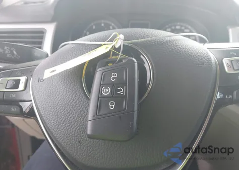 2018 Volkswagen Atlas 3.6L V6 Se/3.6L V6 Se W/Technology из США, поврежденный, VIN 1V2LR2CA5JC525315